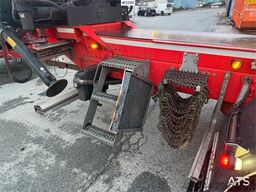 Volvo FH16 8x4 Globetrotter Royal timber truck w/Loglift