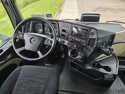 MERCEDES-BENZ ACTROS 1843