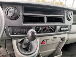 RENAULT Master 2.5DCI Mobile Verkaufsstelle/ 230V