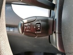 PEUGEOT Traveller 2.0HDI L3/ 9 SITZE/ KLIMA/ TEMPOMAT
