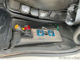 Volvo FMX 460 6x6 Euro 6 HMF 16 Tonmeter Z-kraan