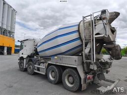 Mercedes-Benz Arocs 8x4 Concrete Mixer Truck – 120,000 km!