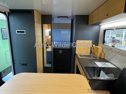 Fuso Wilde Expedition Truck F 258