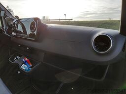 Mercedes Sprinter 419