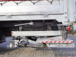 Mercedes-Benz Actros 1835 E6 4×2 / Curtainsider 21 pal