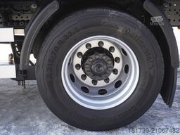 Mercedes-Benz Actros 1830 4x2 E6 / Curtainsider 18 EPA