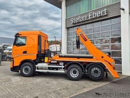 Iveco AS280X58Y/ PS ON Hiab FTR18 Funk AHK Bett Cam