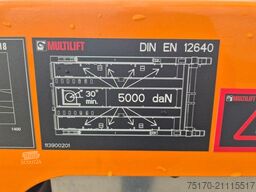 Iveco AS280X58Y/ PS ON Hiab FTR18 Funk AHK Bett Cam