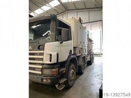Tartélyos felépítmény Scania 124C