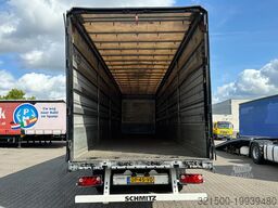 Schmitz Cargobull Schuifzeil met Borden / Disc-Brakes / Huckepack...