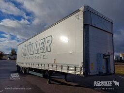 Otvorena poluprikolica sa ceradom Schmitz Cargobull Curtainsider Mega Getränke