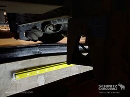 Schmitz Cargobull Curtainsider Mega Getränke