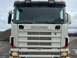 Scania R164 6x4 Hook truck.