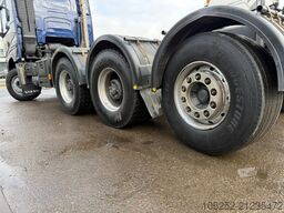 Volvo FH 500 8x4 TRIDEM - OCEAN RACE EDITION - CHASSI...