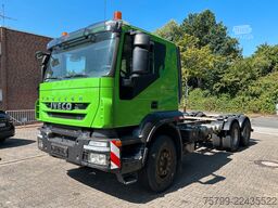 IVECO 410 Chassis 6x4