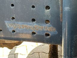 IVECO 410 Chassis 6x4