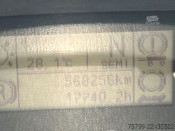 IVECO 410 Chassis 6x4