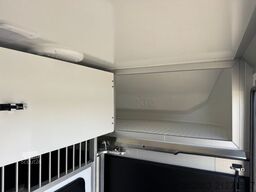 RENAULT Master ZF 9GANG AUTO. GHOST Edition STX, 3-Haras