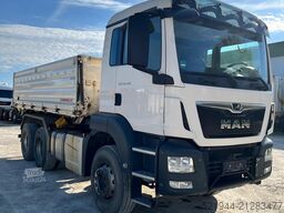 MAN TGS 26.460 6x4 Dreiseitenkipper Schwarzm