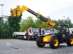 JCB 535-95 / 3.5 T / range 9.5 m / joystick