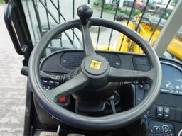 JCB 535-95 / 3.5 T / range 9.5 m / joystick