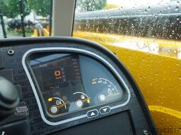 JCB 535-95 / 3.5 T / range 9.5 m / joystick