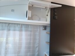 Adria 361 LH Action