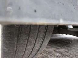 DAF XF 106.460 + Euro 6 + 6X2 + retarder + price is...