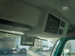 Unimog U 218 Vario Pilot Zapfwelle vorne AHK