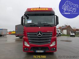 Mercedes-Benz Actros 2548