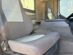 Renault Premium 320 / Euro 3 / Manual / TUV:7-2026 / NL...