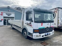Mercedes-Benz Atego 817