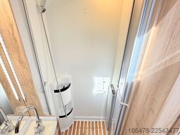 EURAMOBIL Integra Line 730 EB Einzelbetten-Heckbad-1.Hand