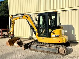 CATERPILLAR 305.5E2 /  Deutsche Maschine / 2 x Löffel