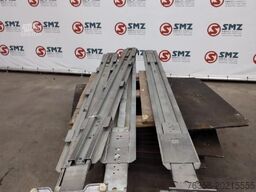 Diversen Occ set van 4 rongen 288 cm