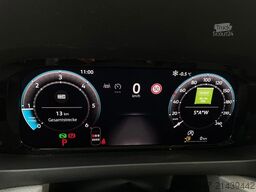 VOLKSWAGEN Crafter Pritsche 35 DOKA MR 4M TEMP KLIMA AHK