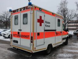 MERCEDES-BENZ Nr.A28 Sprinter 516 CDI 4X4 RTW 1.Hand / SHZ