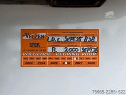 SAMRO ISO BOX THERMO KING ONLY 846 ENGINE HOURS STEERI