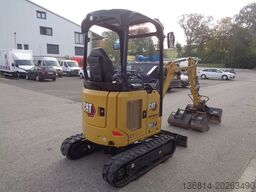 CATERPILLAR 301.7 CR SW + 3 x Löffel
