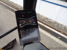 CATERPILLAR 301.7 CR SW + 3 x Löffel