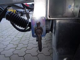MÜLLER-MITTELTAL T4 Radmulden / luftgefedert