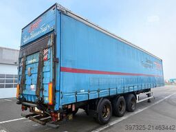 Kel-Berg Curtainsider / Planenauflieger / Gardin