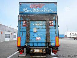 Kel-Berg Curtainsider / Planenauflieger / Gardin