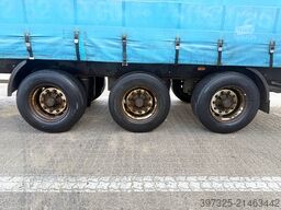 Kel-Berg Curtainsider / Planenauflieger / Gardin