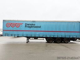 Kel-Berg Curtainsider / Planenauflieger / Gardin
