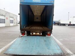 Kel-Berg Curtainsider / Planenauflieger / Gardin