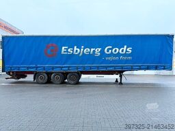 Krone Curtainsider / Planenauflieger / Gardin