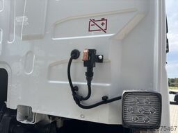 Volvo FH460 6x2 Midliftas +  Valid ADR