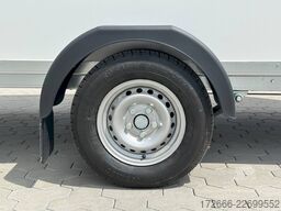 Blyss F1336HD | SEITENTÜR 353X150X180CM 1300KG KOFFERANHÄNGER