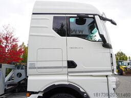 MAN TGX 26.470 6x2 COINTAINERKIPPER HYVA